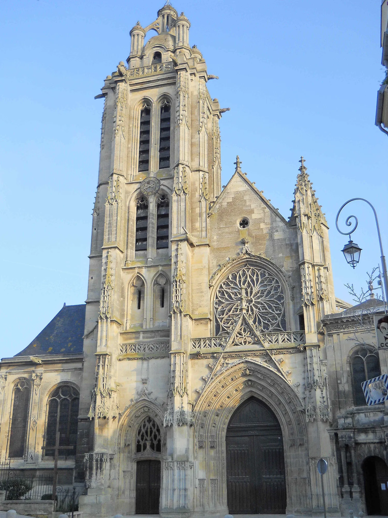 Image qui illustre: Visite guidée de la cathédrale Saint-Maclou à Pontoise - 0