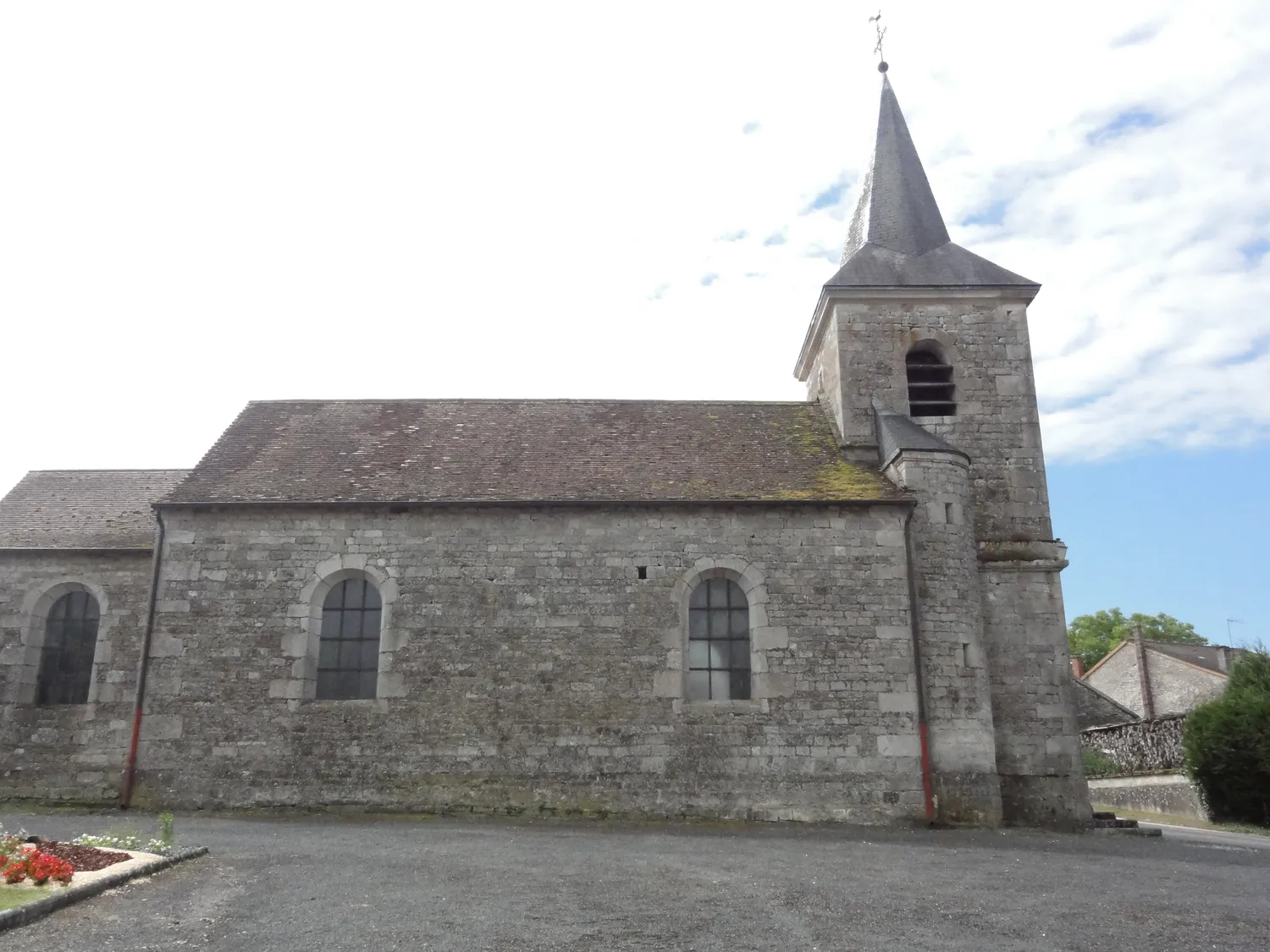 Image qui illustre: Église Notre-dame De L'immaculee Conception De Rochefort-sur-la-cote à Rochefort-sur-la-Côte - 0