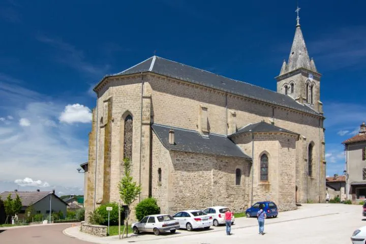 Image qui illustre: Poussez les portes de l'église Saint-Martin de Sousceyrac