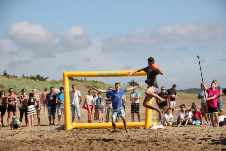 Image qui illustre: Beach Handball Jeunes