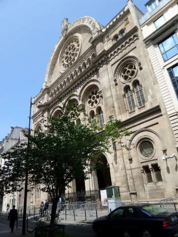 Image qui illustre: Grande Synagogue de Paris