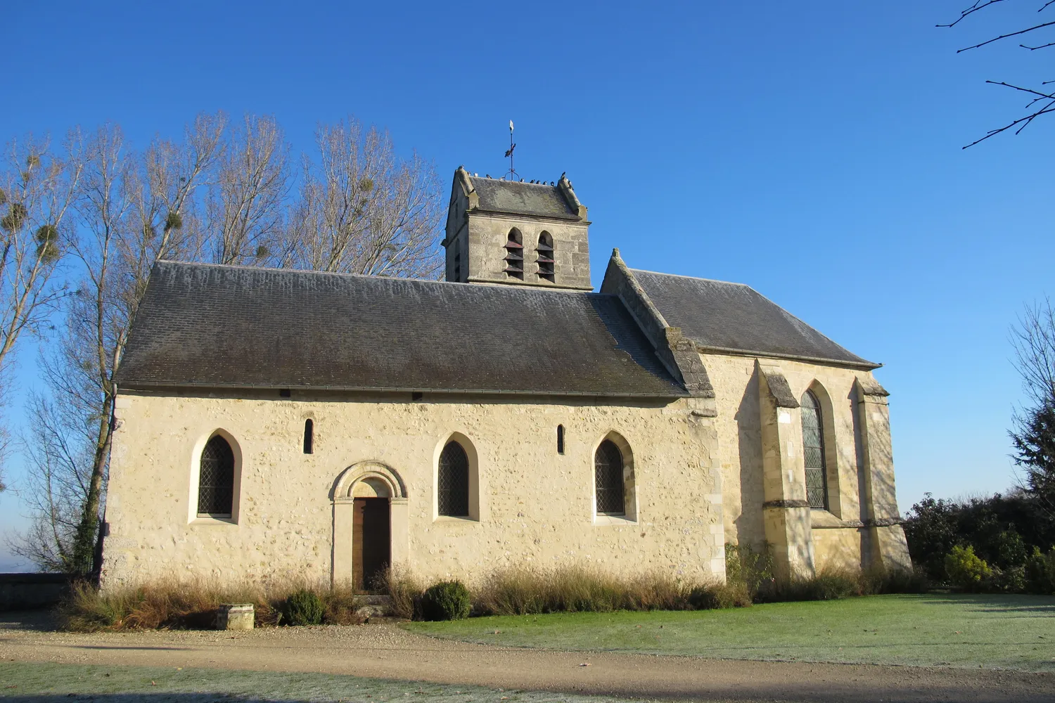 Image qui illustre: Eglise Saint-etienne à Monts - 0
