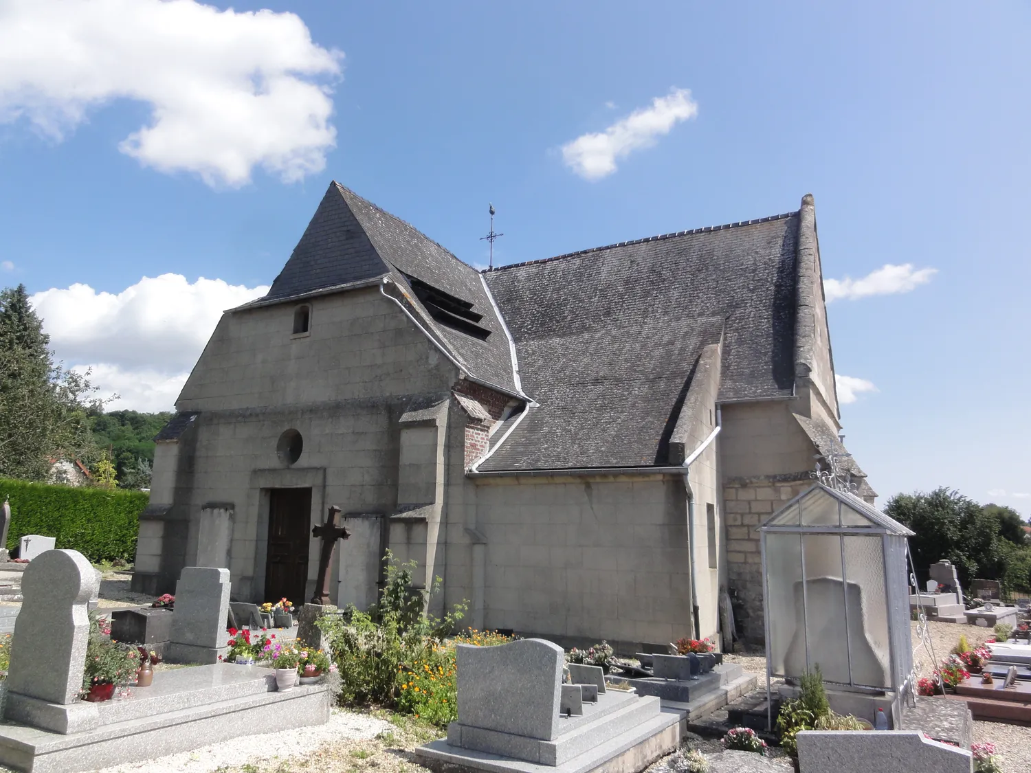 Image qui illustre: Eglise Notre-dame De Commenchon à Commenchon - 1