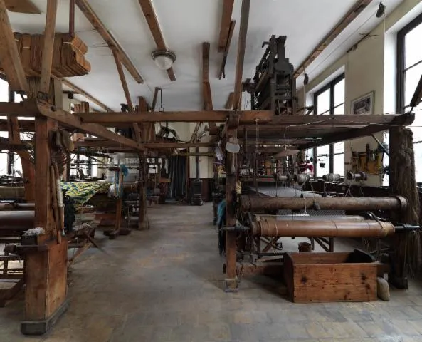 Image qui illustre: D’un atelier à l’autre : visite de la Maison des Canuts & de l’atelier Mattelon