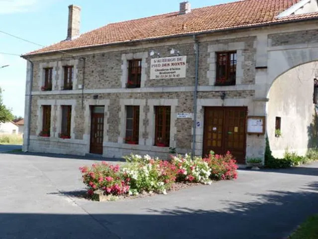 Image qui illustre: Auberge du Pied des Monts