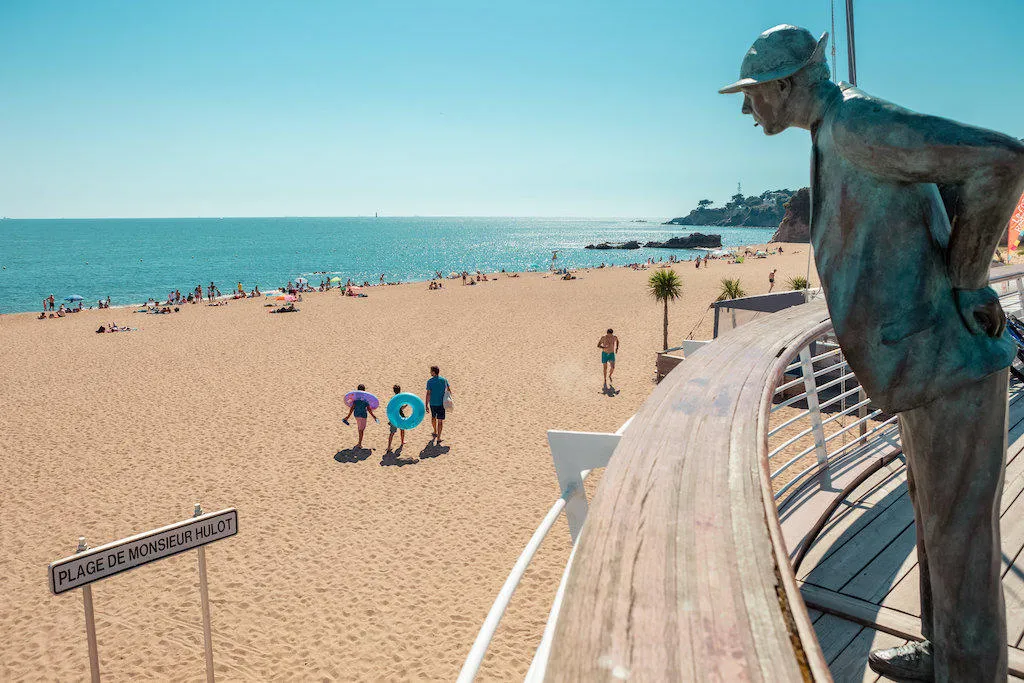 Image qui illustre: Saint Marc sur Mer Plage de Monsieur Hulot