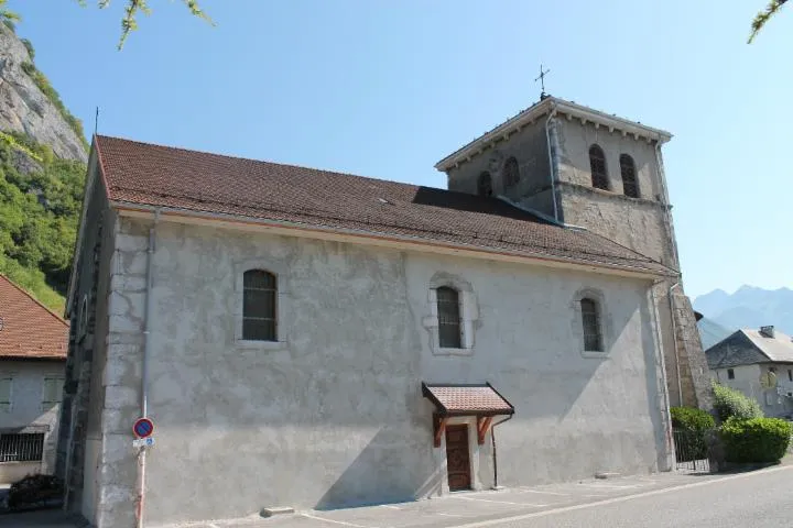 Image qui illustre: Eglise Saint-Jean Baptiste de Viuz