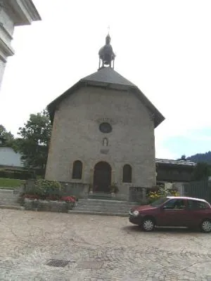 Image qui illustre: Chapelle Sainte-Anne (dite des Penitents) à Megève - 1