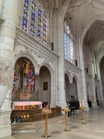 Image qui illustre: Basilique De Saint Nicolas De Port