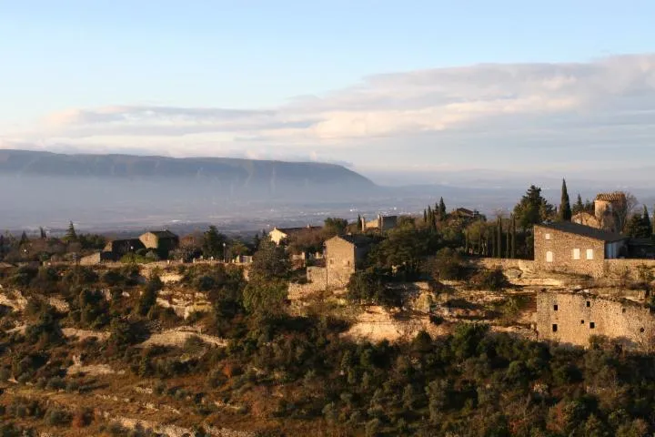 Image qui illustre: Le Luberon