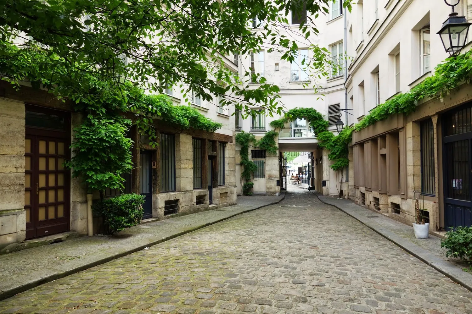 Image qui illustre: Cour Damoye à Paris - 0