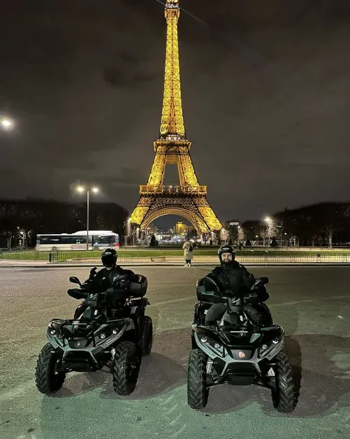 Image qui illustre: Visite guidée en quad des hauts lieux de la ville à Paris - 0