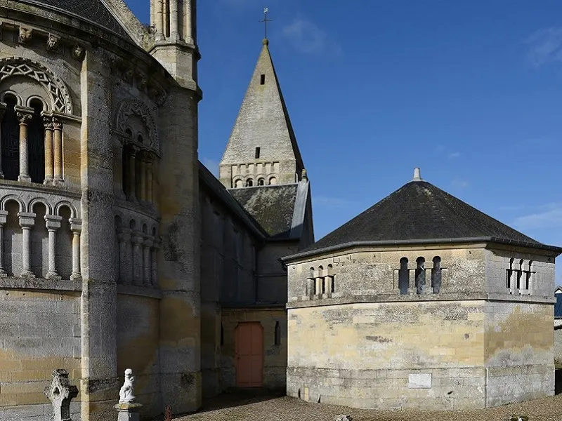 Image qui illustre: Église Saint-georges à Basly - 0