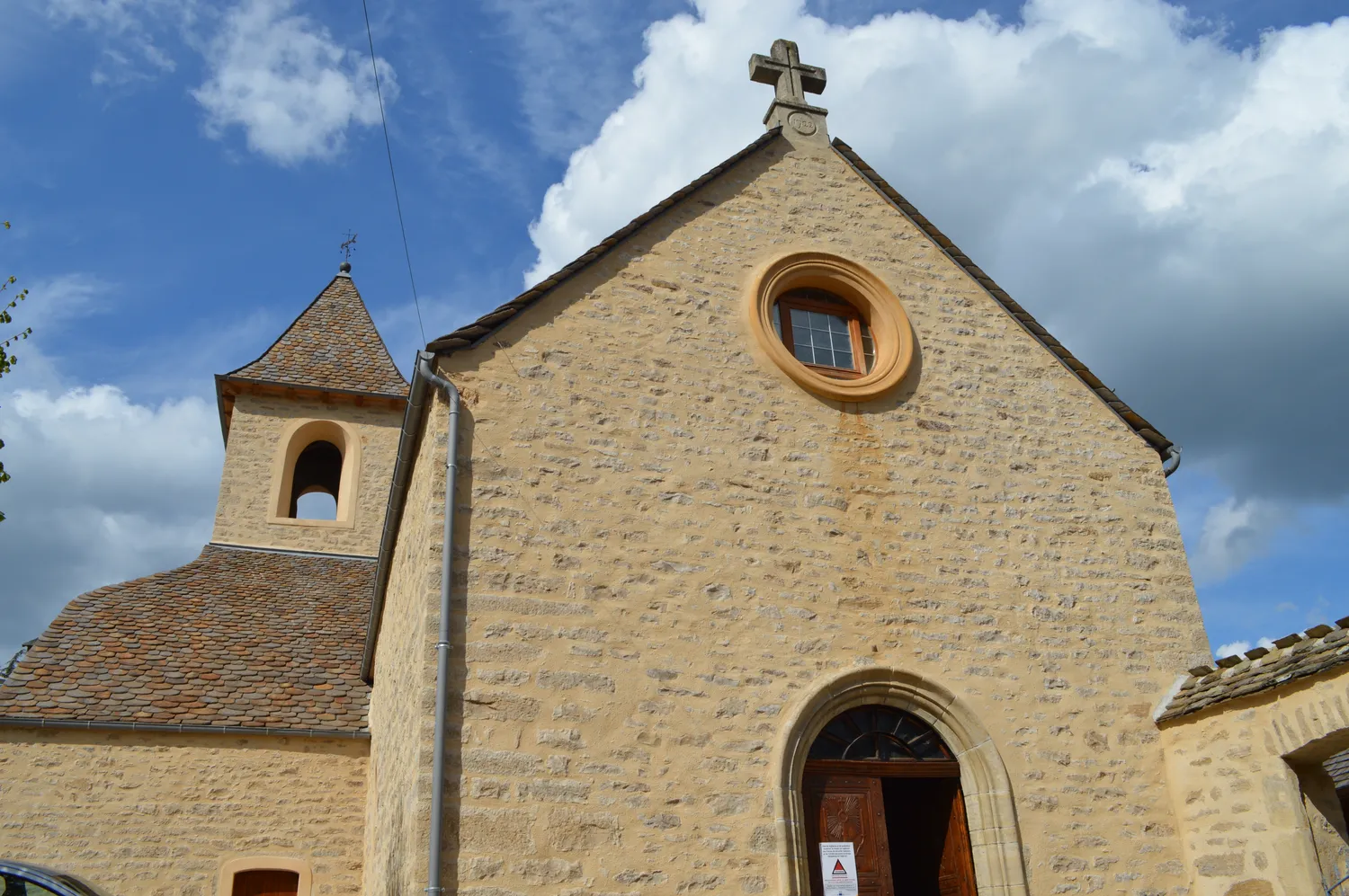 Image qui illustre: Eglise Saint-martin D'auxillac à La Canourgue - 0