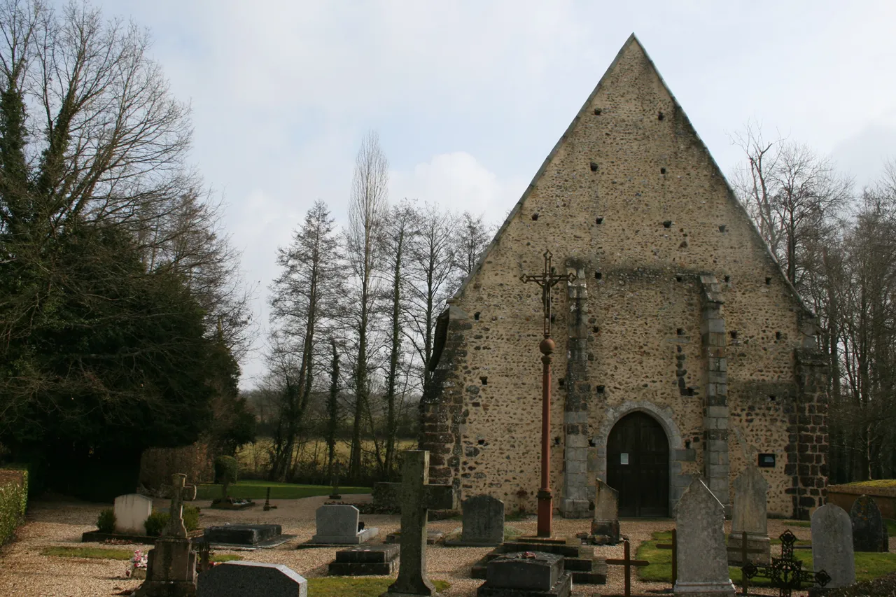 Image qui illustre: Chapelle De Réveillon à La Ferté-Vidame - 1