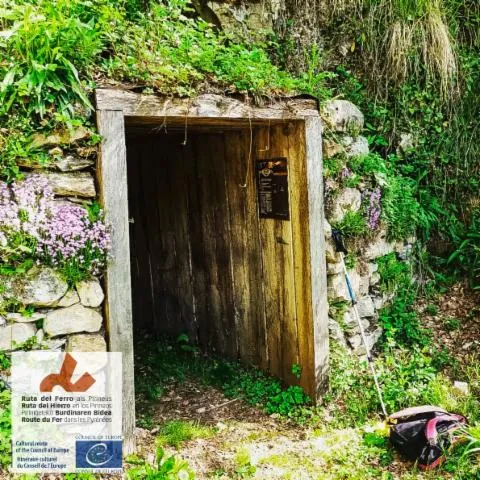 Image qui illustre: Panique sur la route du fer dans les Pyrénées ! - ICCE