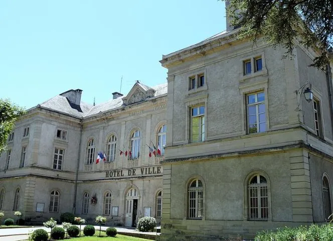 Image qui illustre: Ancien Palais de Justice