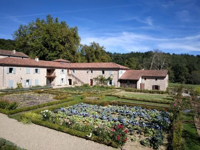 Image qui illustre: Visite de l'abbaye Notre-Dame du Pesquié