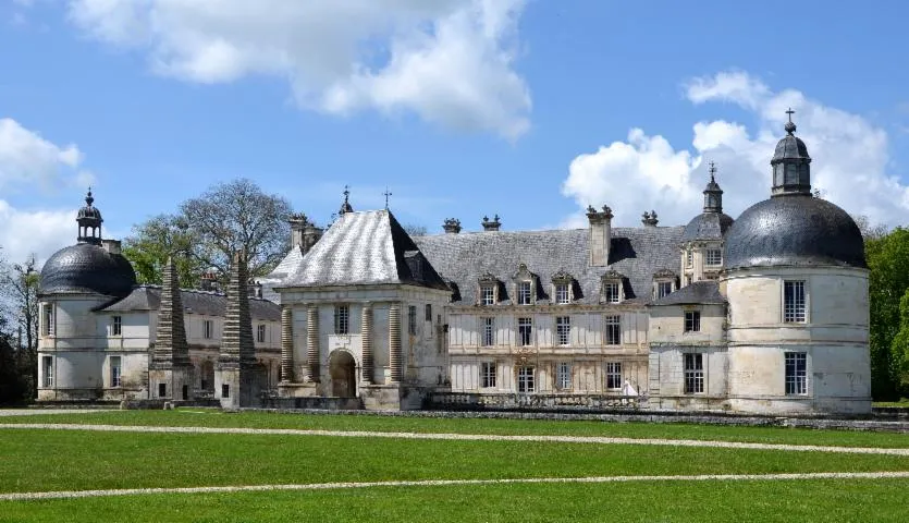 Image qui illustre: Château De Tanlay