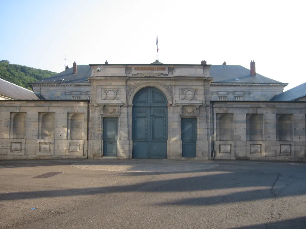 Image qui illustre: Hôtel de l'Intendance à Besançon - 1