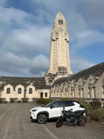 Image qui illustre: Ossuaire de Douaumont