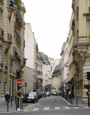 Image qui illustre: Rue de Grenelle