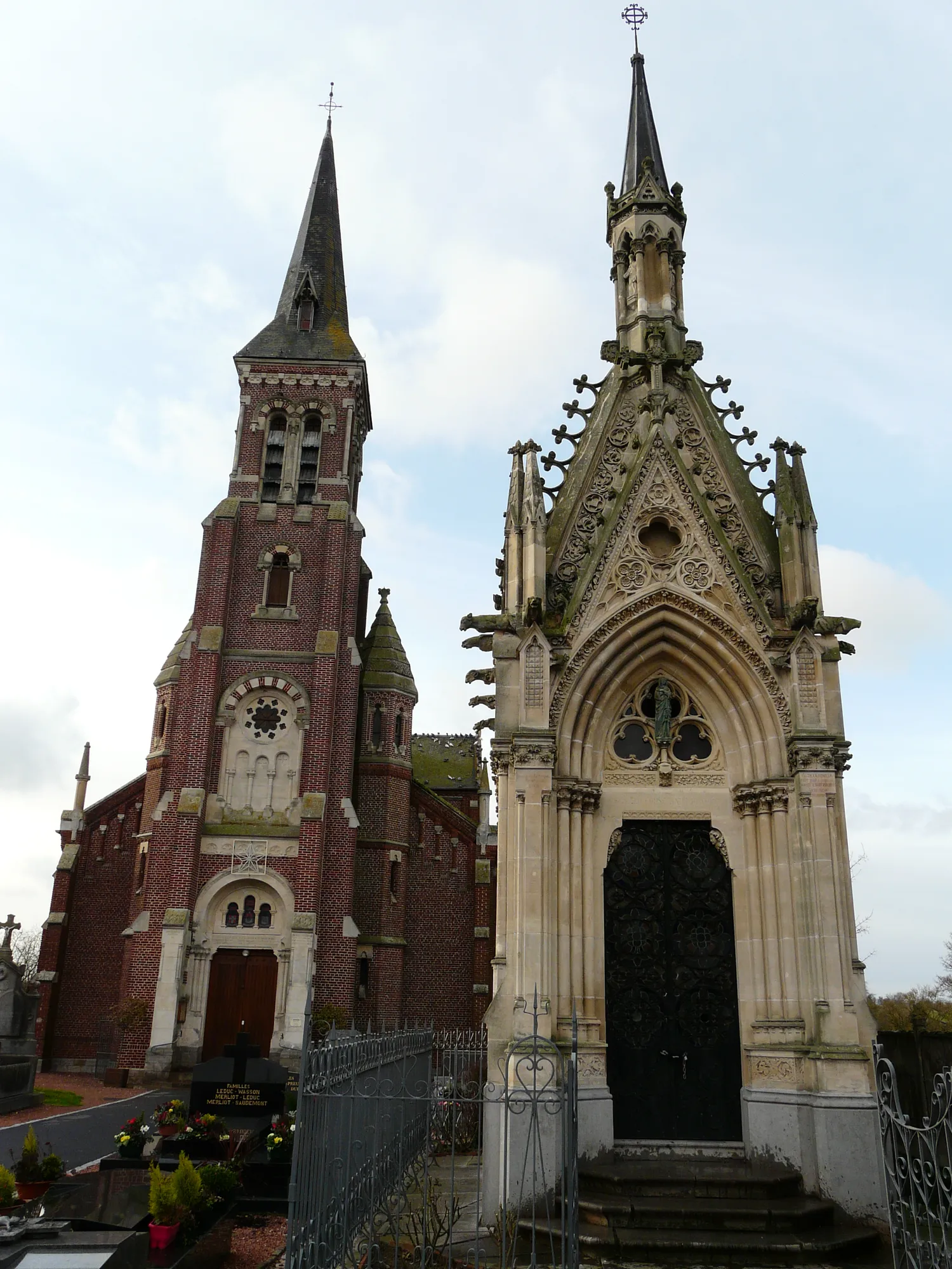 Image qui illustre: Chapelle Bricout D'estourmel à Estourmel - 0