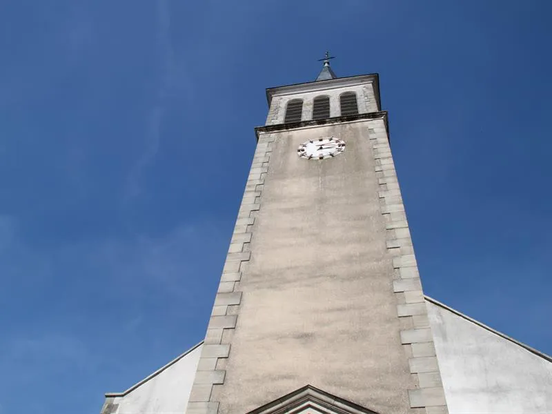 Image qui illustre: Église Saint-innocent à Grosbliederstroff - 0