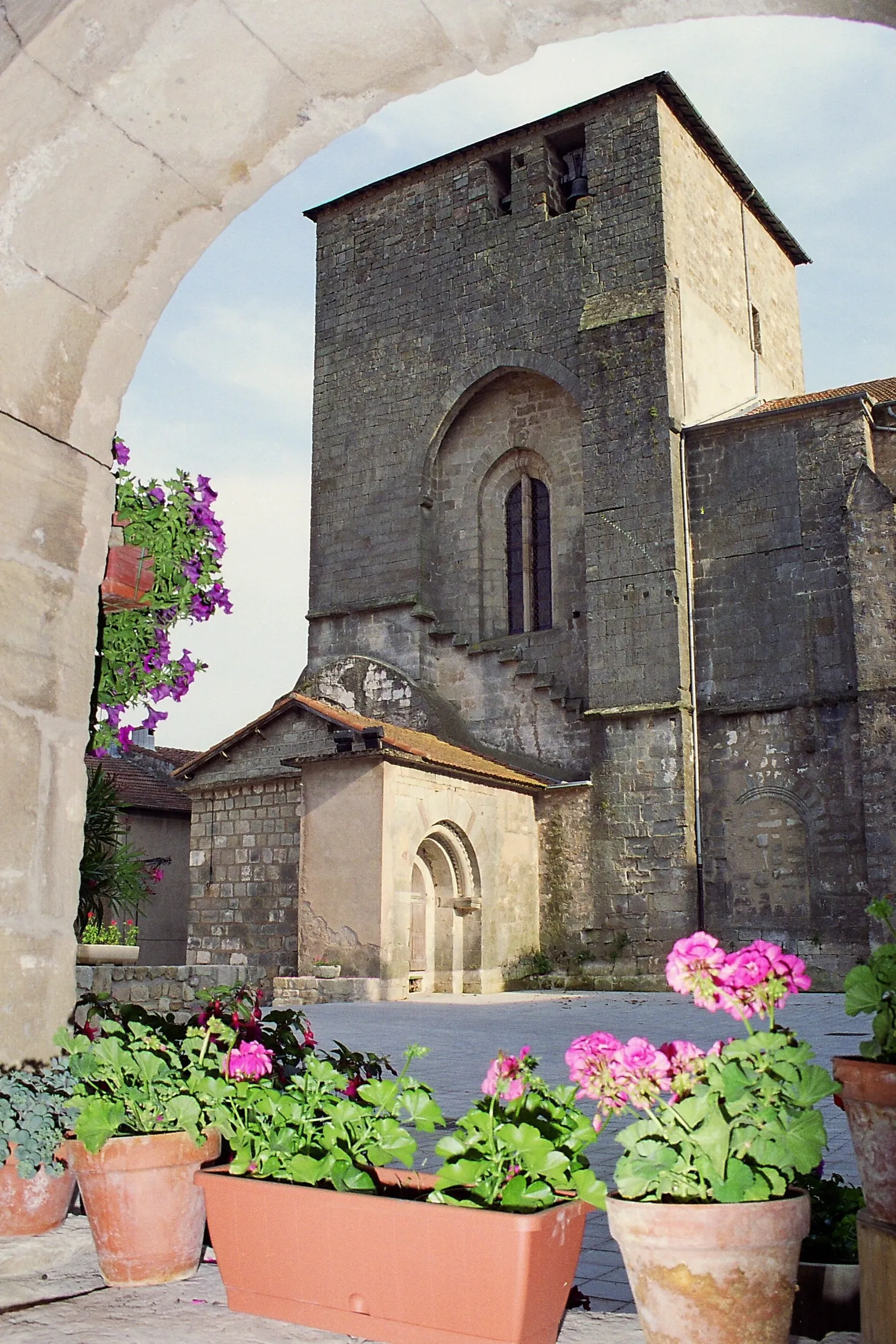 Image qui illustre: Abbaye De Joncels à Joncels - 0