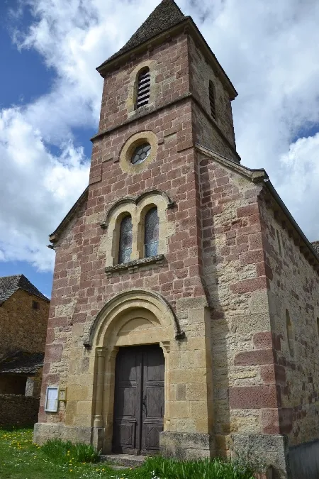 Image qui illustre: Église De Bonneterre à Saint-Laurent-d'Olt - 0
