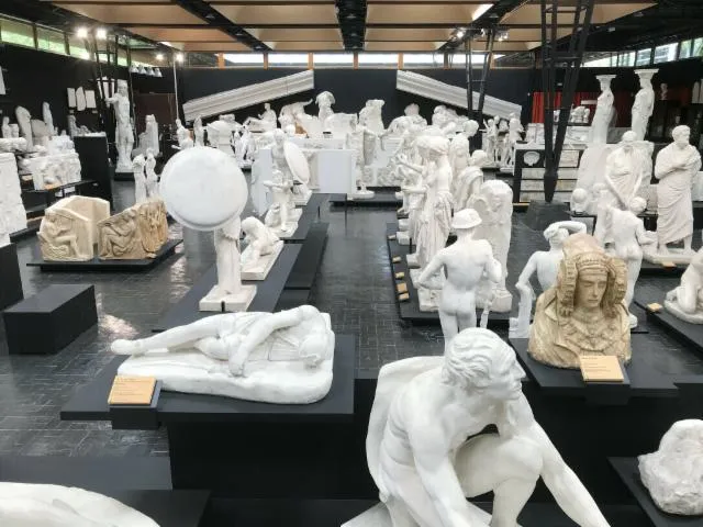 Image qui illustre: À la découverte du Musée des moulages