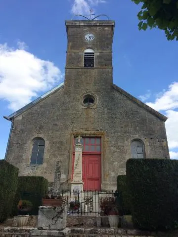 Image qui illustre: Eglise Saint-remy De Charmoilles