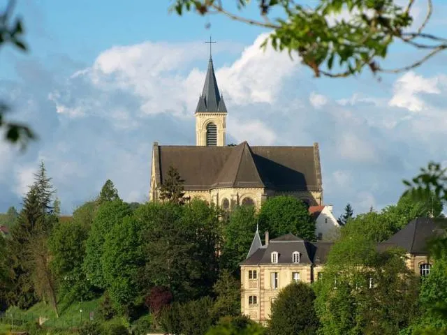Image qui illustre: L'eglise  Notre Dame D'altkirch