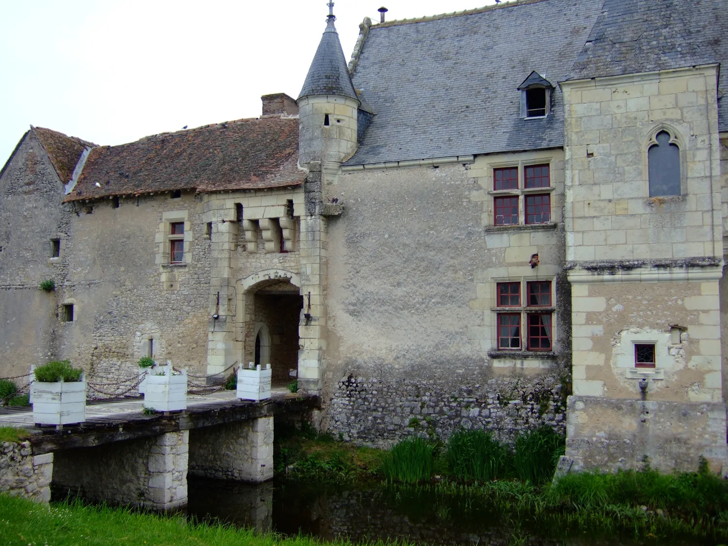 Image qui illustre: Château De Chémery à Chémery - 2