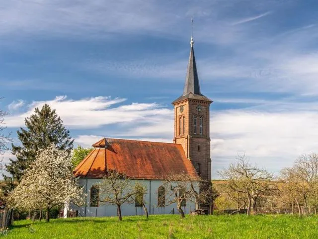 Image qui illustre: Eglise Protestante De Hunspach