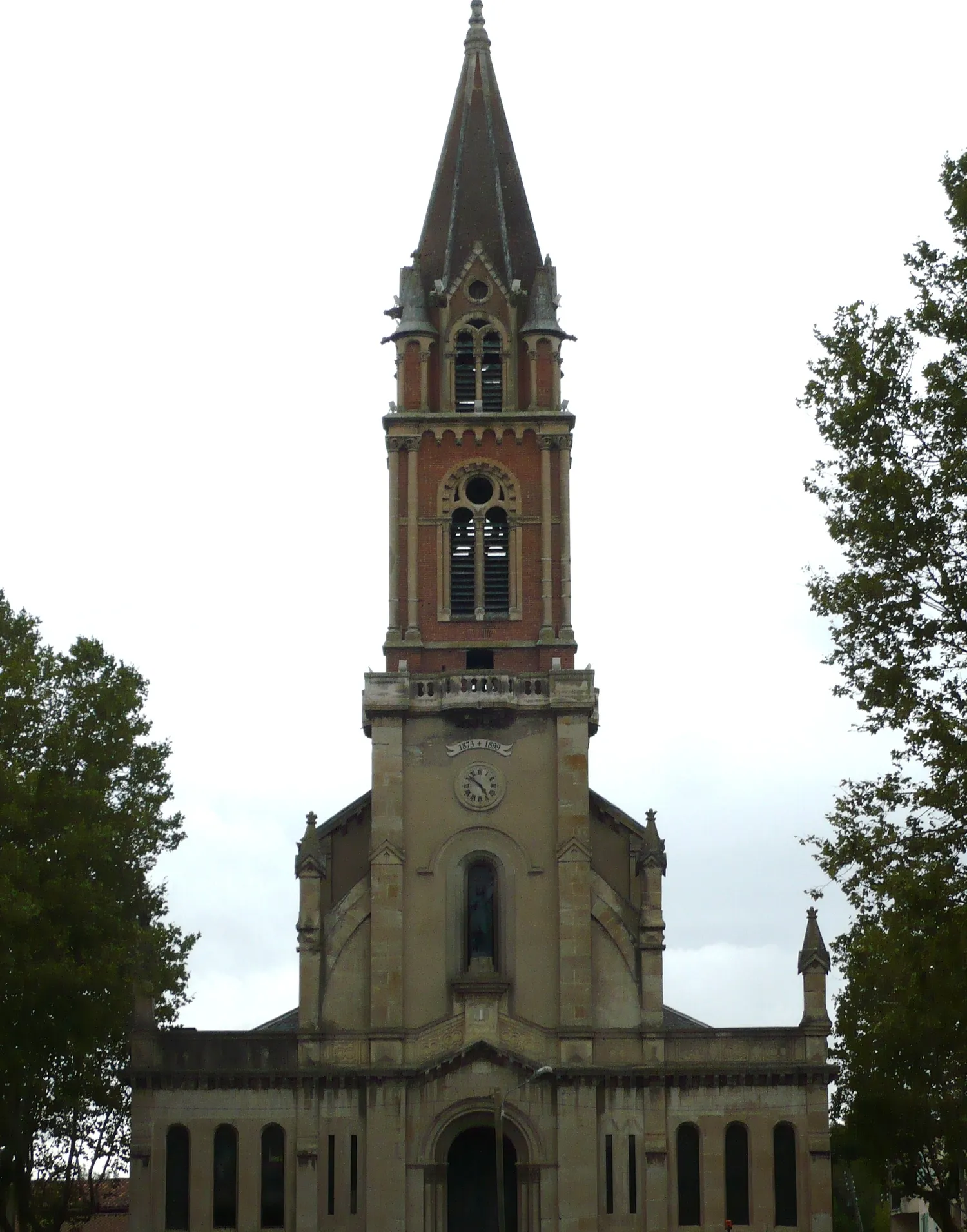 Image qui illustre: Eglise Saint-jean Saint-louis à Castres - 0