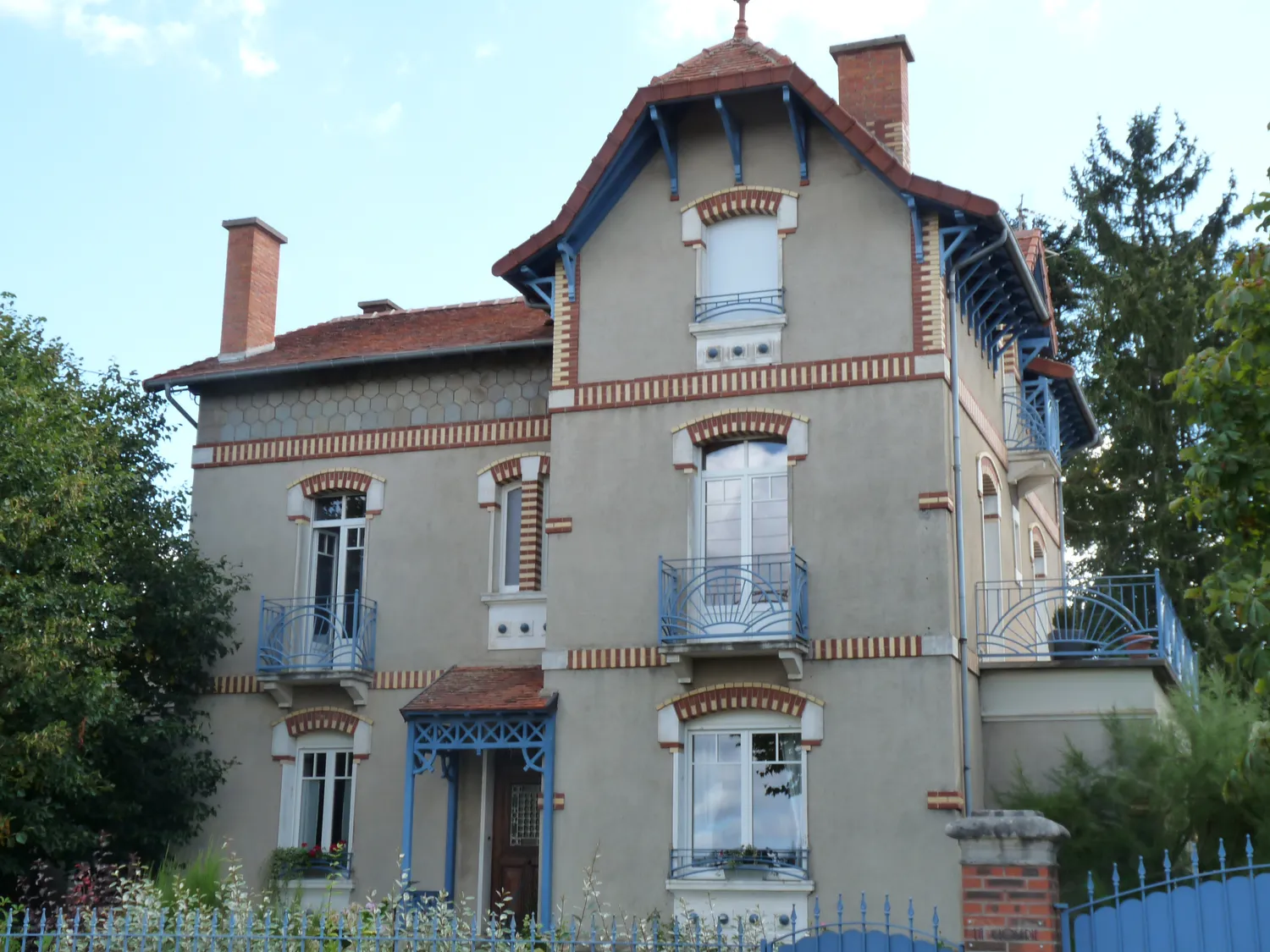 Image qui illustre: Villa La Closeraie à Évaux-les-Bains - 0