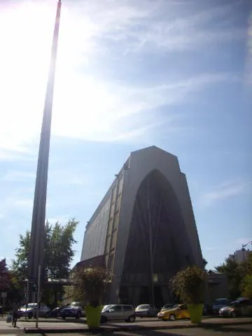Image qui illustre: Eglise Sainte-Thérèse