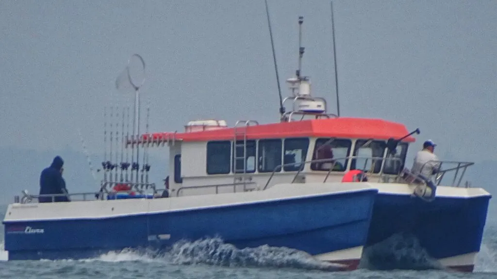 Image qui illustre: Out-Rage - Pêche en mer à Saint-Pierre-d'Oléron - 0