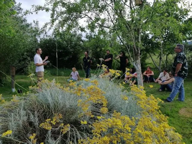 Image qui illustre: Un itinéraire et des connexions ancestrales des hommes et des plantes