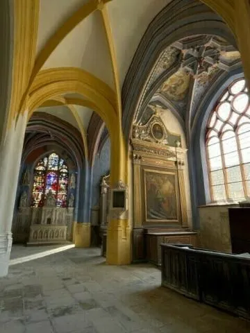 Image qui illustre: Visitez une église unique du XVIème siècle