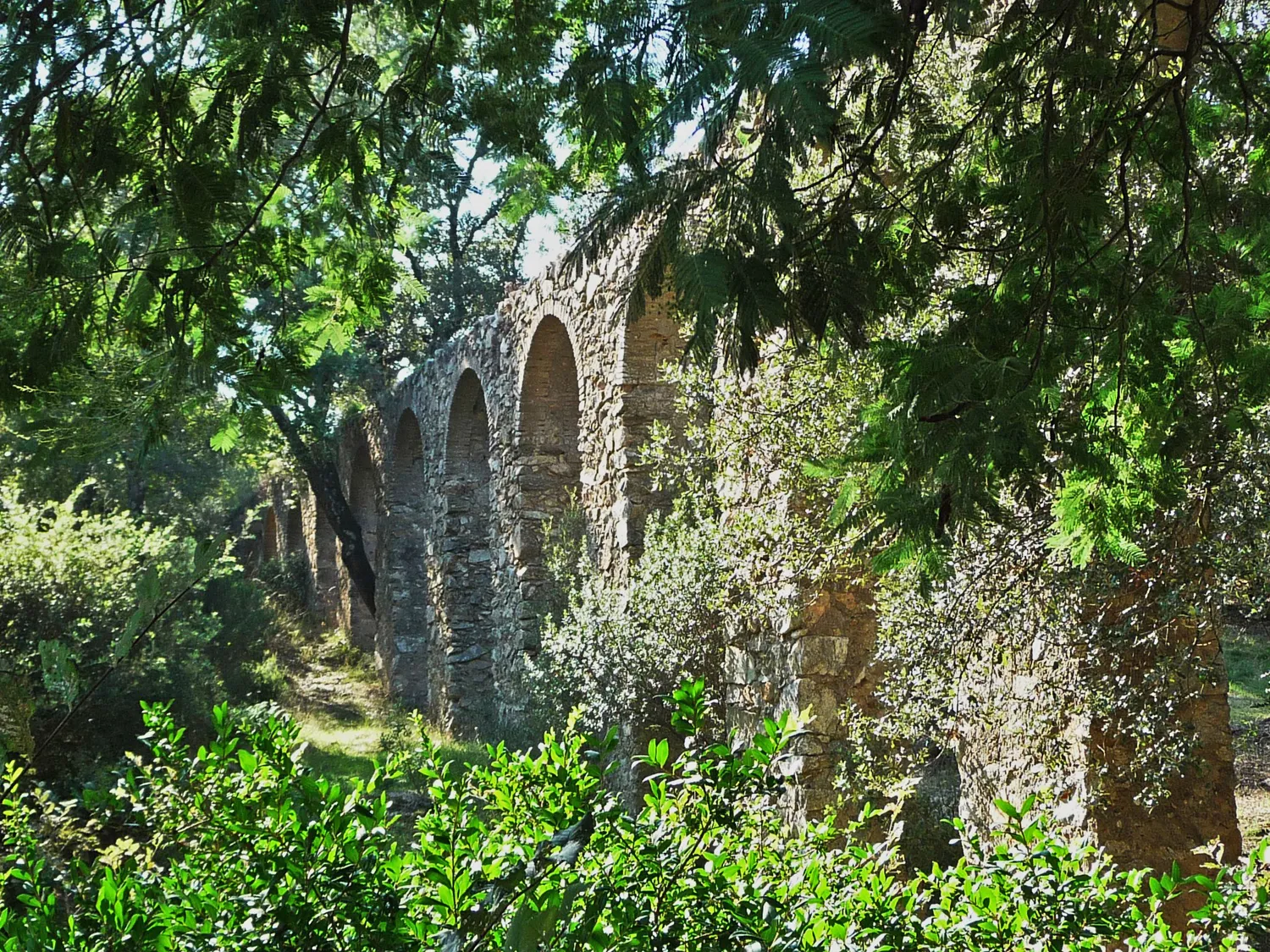 Image qui illustre: Balade circuit de l'eau à Roquebrune-sur-Argens - 0