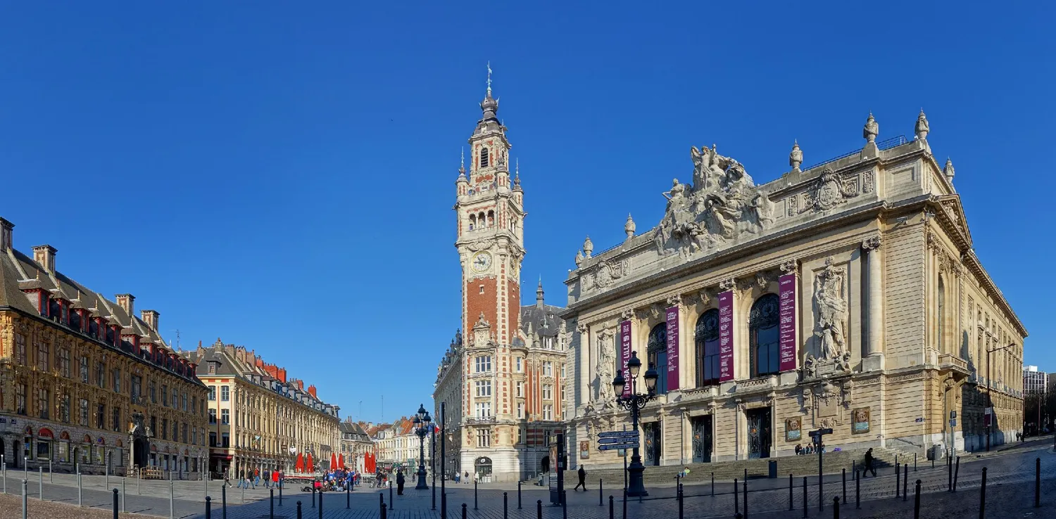 Image qui illustre: Place du Théâtre