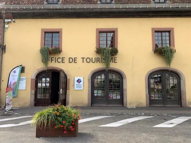 Image qui illustre: Office De Tourisme De L'alsace Verte - Bureau D'information De Wissembourg