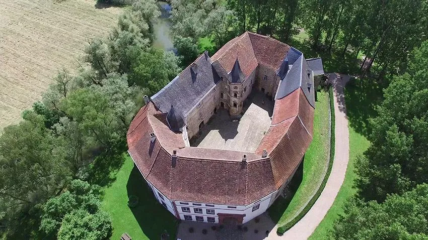 Image qui illustre: Visitez un domaine irrésixtible au bord de la Nied en Moselle