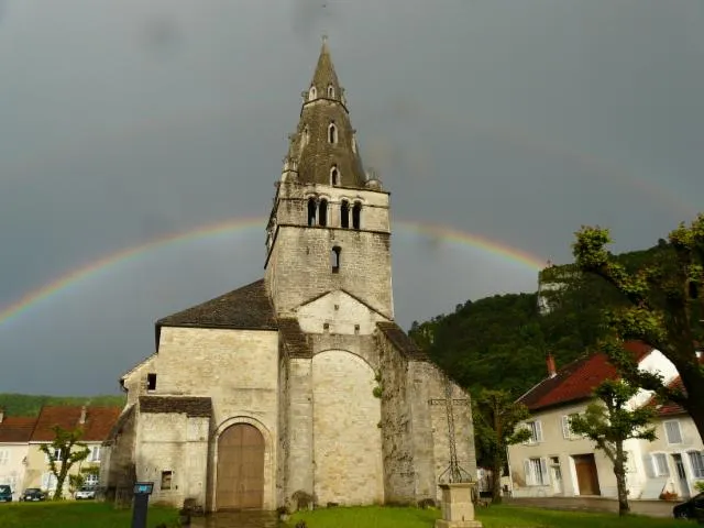 Image qui illustre: Visite de l'église de Mouthier-le-Vieillard