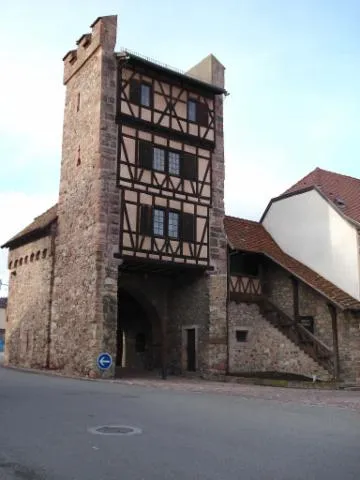 Image qui illustre: Musée De La Porte De Thann