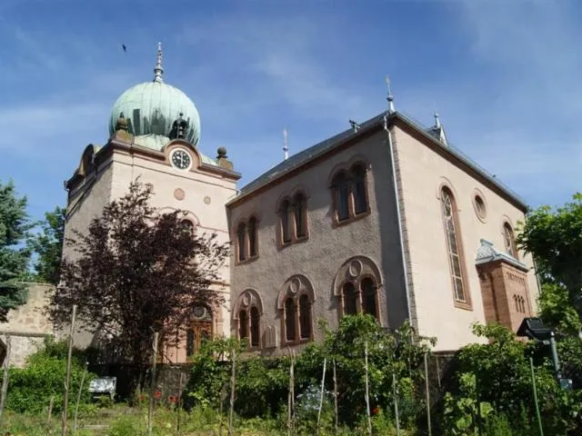 Image qui illustre: Synagogue