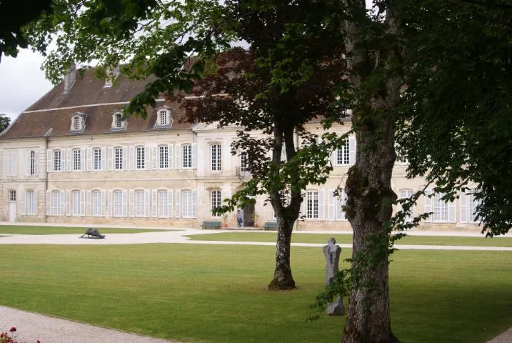 Image qui illustre: Abbaye D'auberive