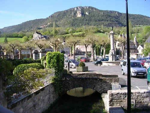Image qui illustre: Cyclotourisme : Circuit Entre Serre Et Lot à Sévérac d'Aveyron - 0
